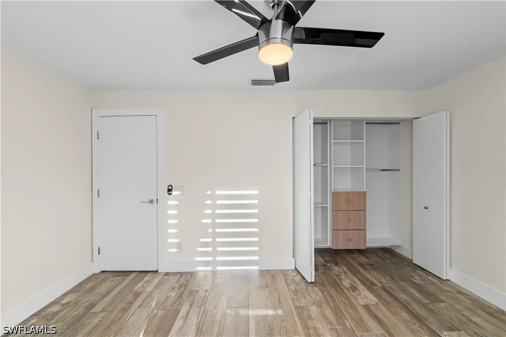 900 Henderson Creek Drive Naples FL 34114