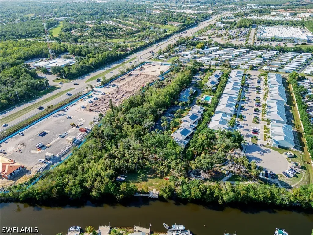 900 Henderson Creek Drive Naples FL 34114