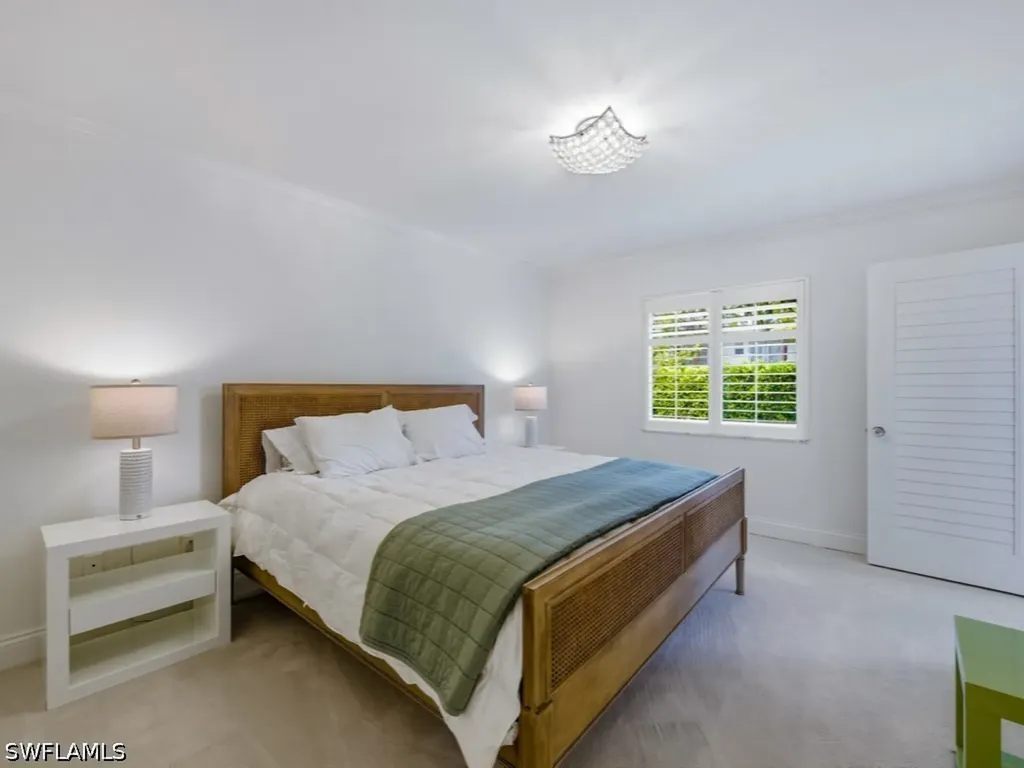 211 3rd Avenue S Naples FL 34102