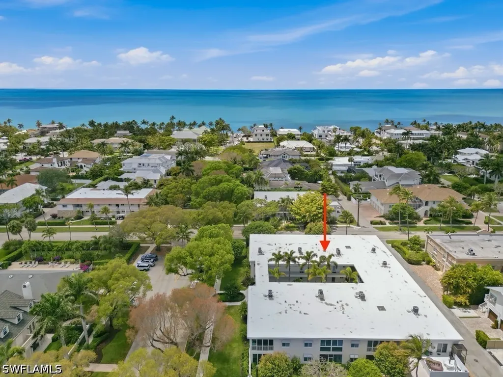 211 3rd Avenue S Naples FL 34102
