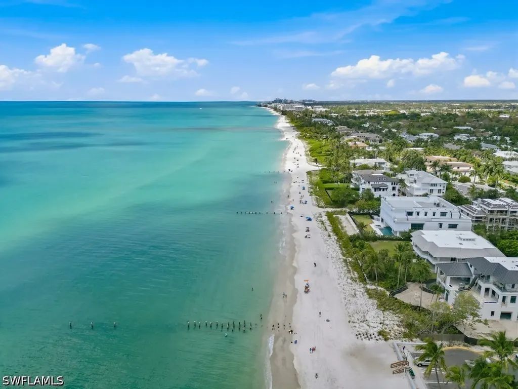 211 3rd Avenue S Naples FL 34102