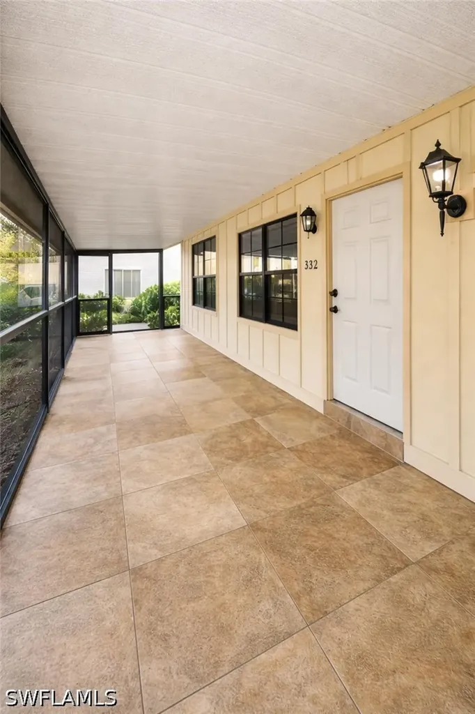 5324 Treetops Drive Naples FL 34113