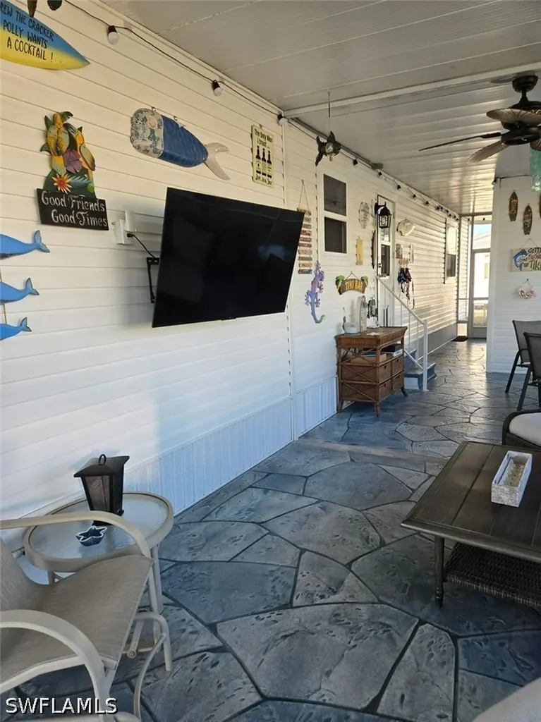 114 Elise Drive Fort Myers FL 33908