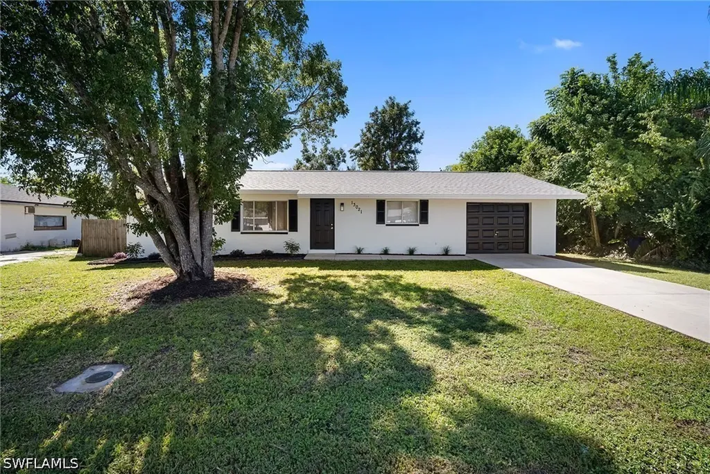 13021 5th Street Fort Myers FL 33905