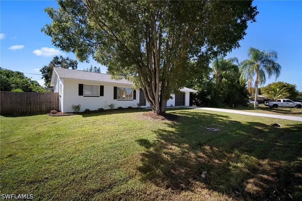 13021 5th Street Fort Myers FL 33905