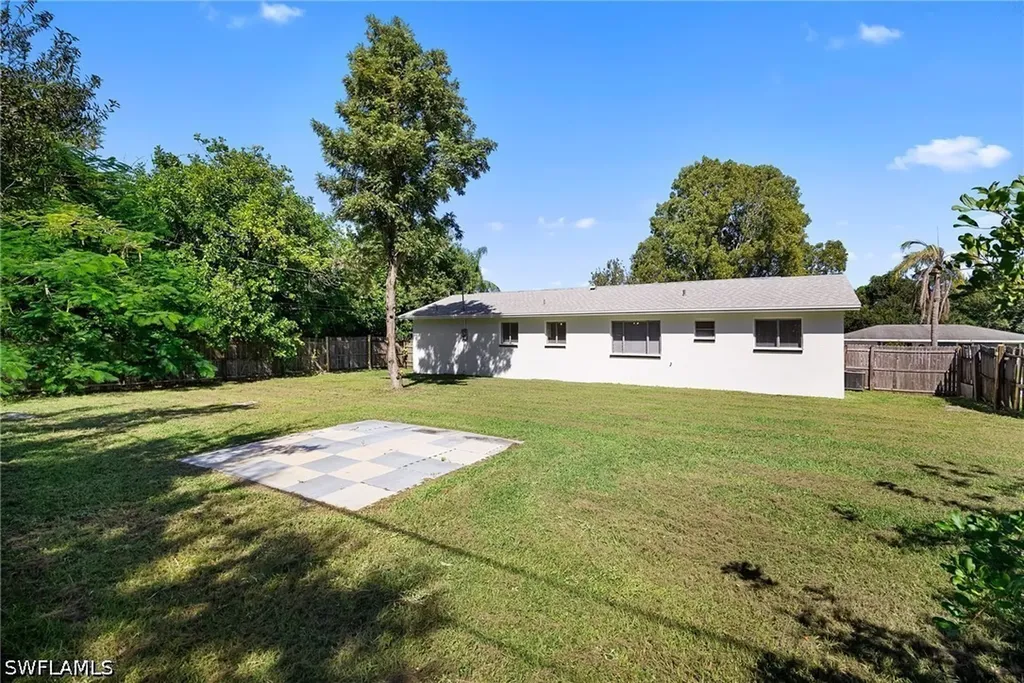 13021 5th Street Fort Myers FL 33905
