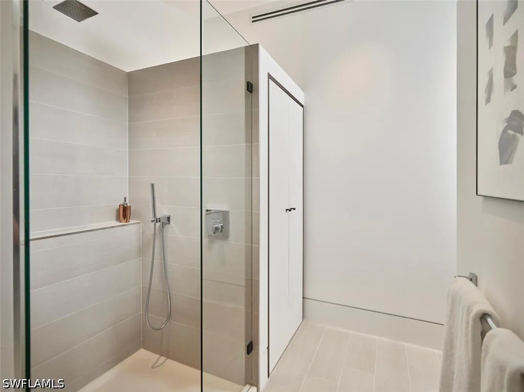 1218 14th Avenue N Naples FL 34102