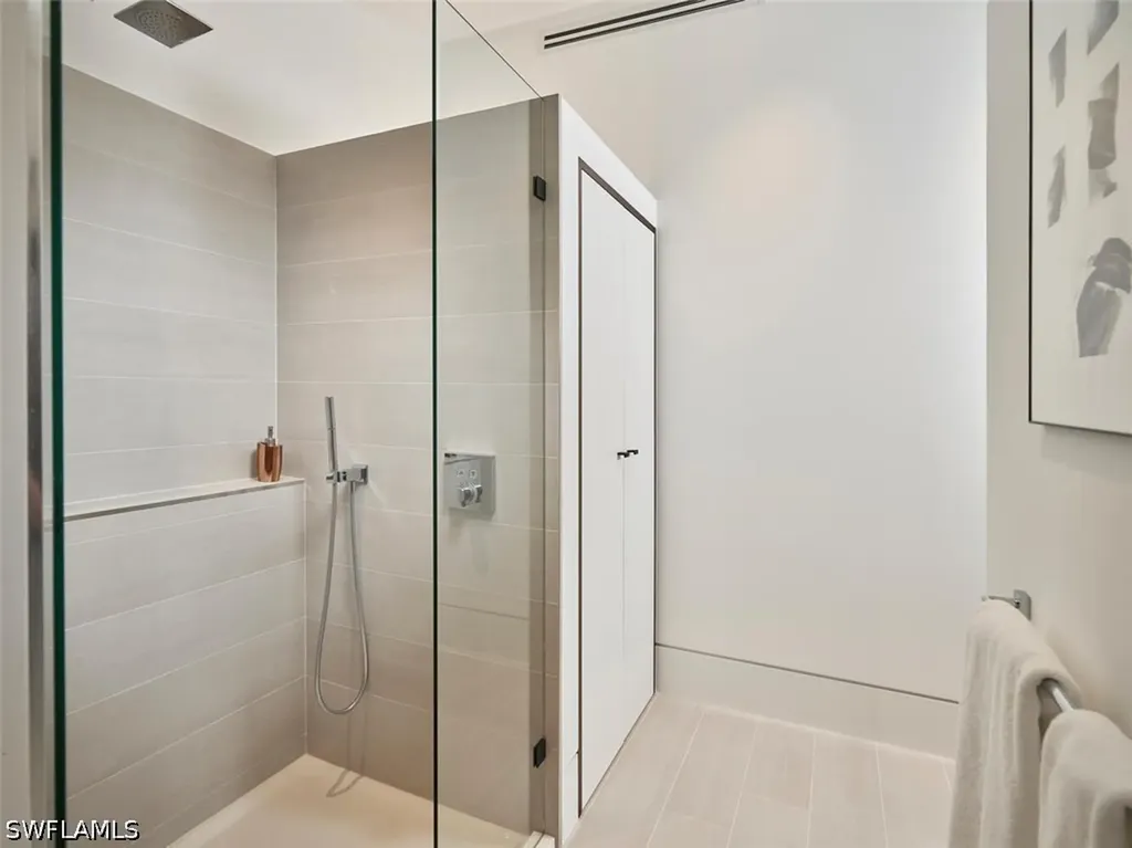 1218 14th Avenue N Naples FL 34102