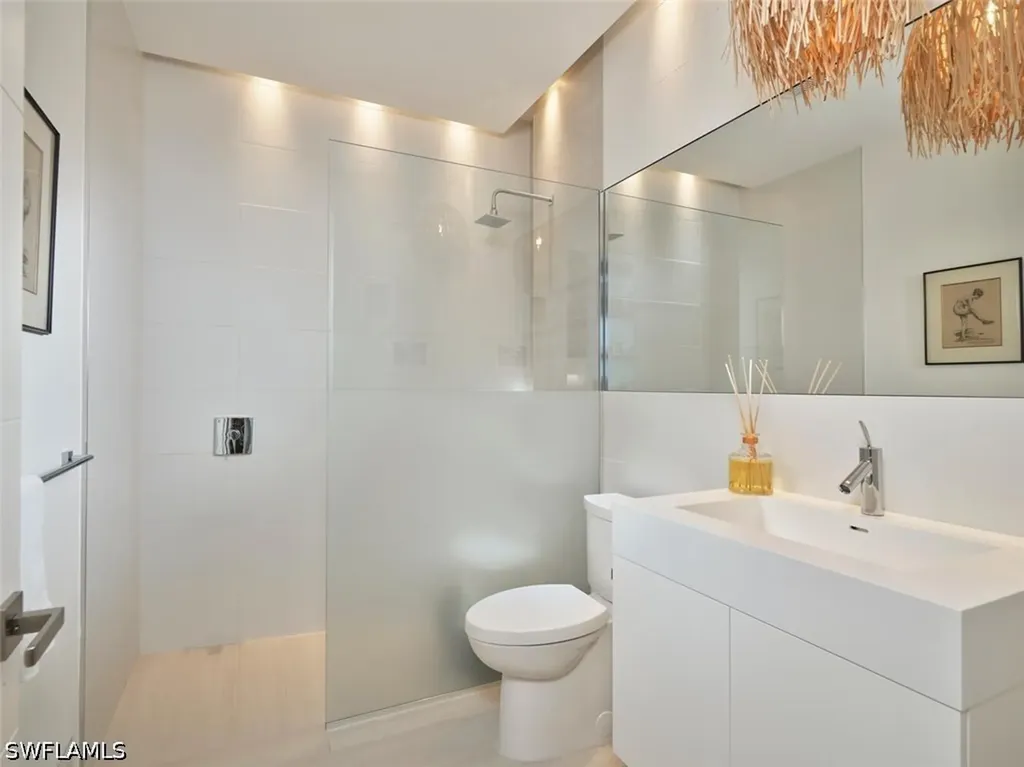 1218 14th Avenue N Naples FL 34102