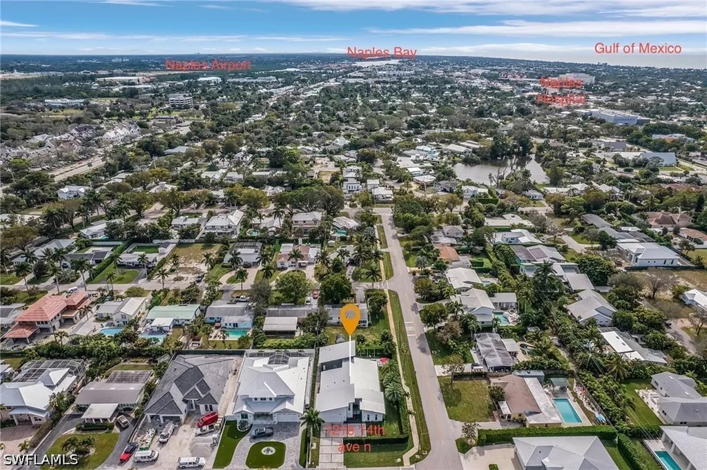1218 14th Avenue N Naples FL 34102