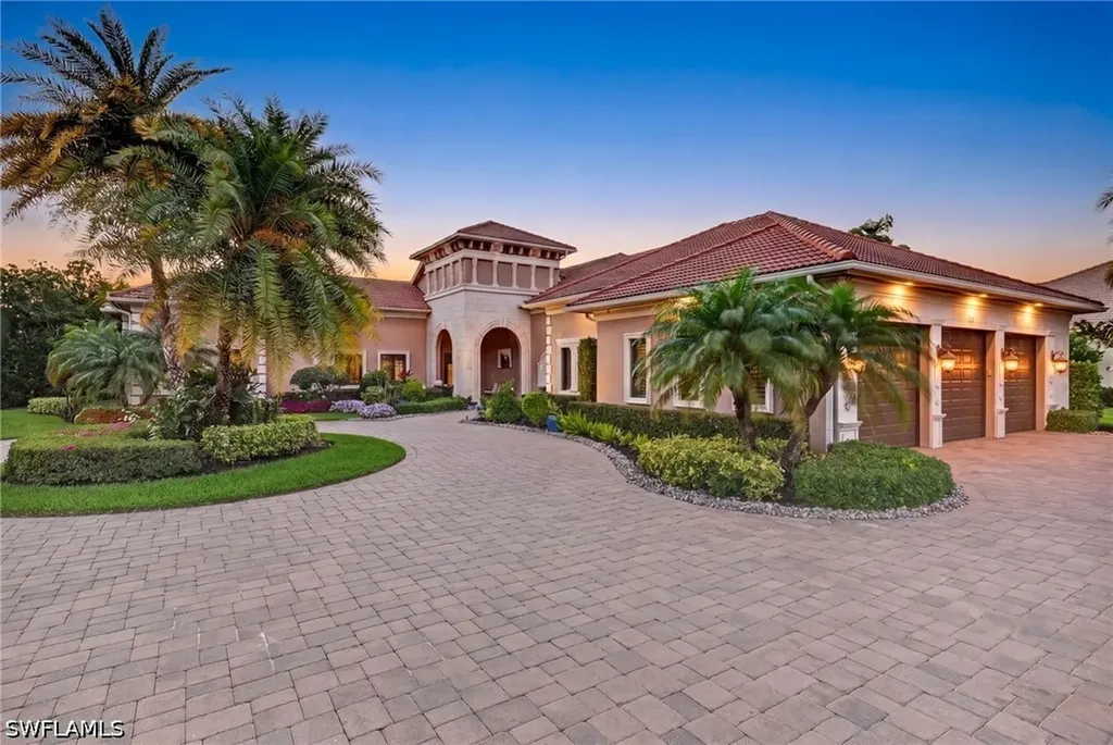 628 Venezia Grande Drive Naples FL 34119