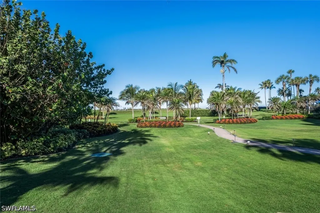 4751 Gulf Shore Boulevard N Naples FL 34103