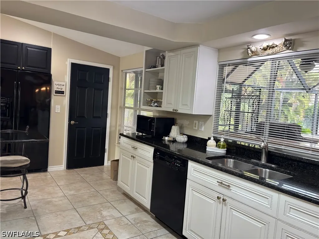 1156 Oakes Boulevard Naples FL 34119
