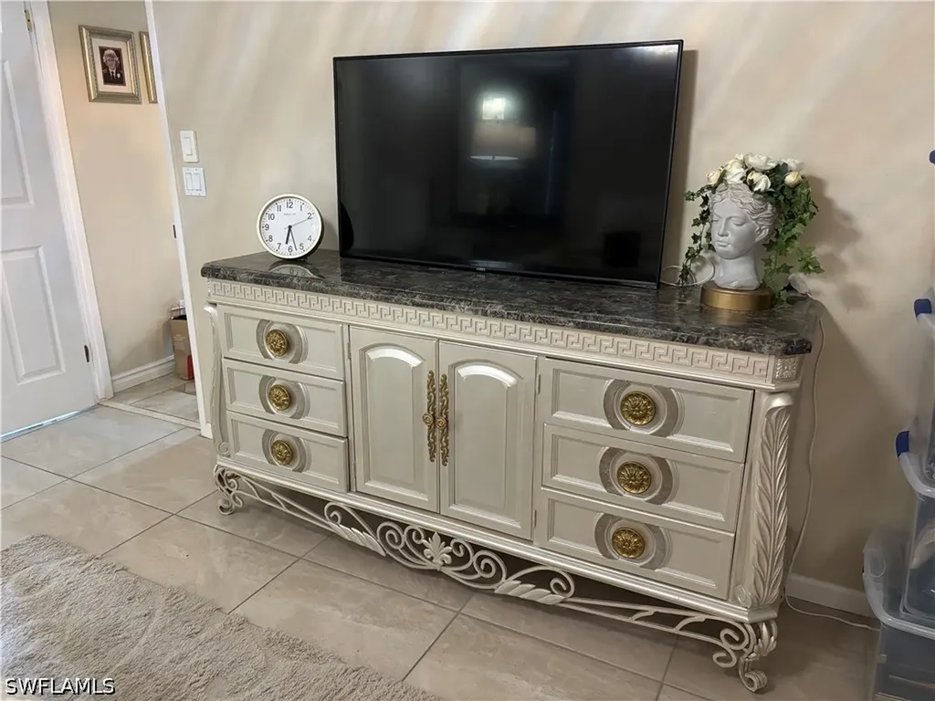 1156 Oakes Boulevard Naples FL 34119