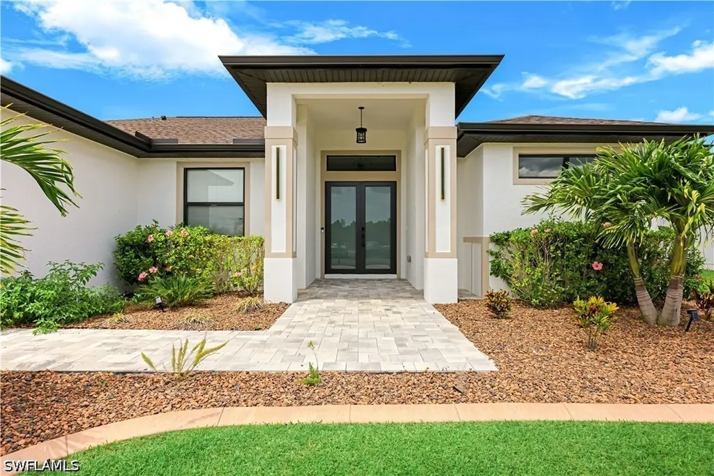 1429 SW 24th Street Cape Coral FL 33991