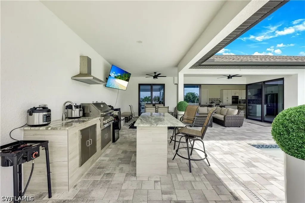 1429 SW 24th Street Cape Coral FL 33991