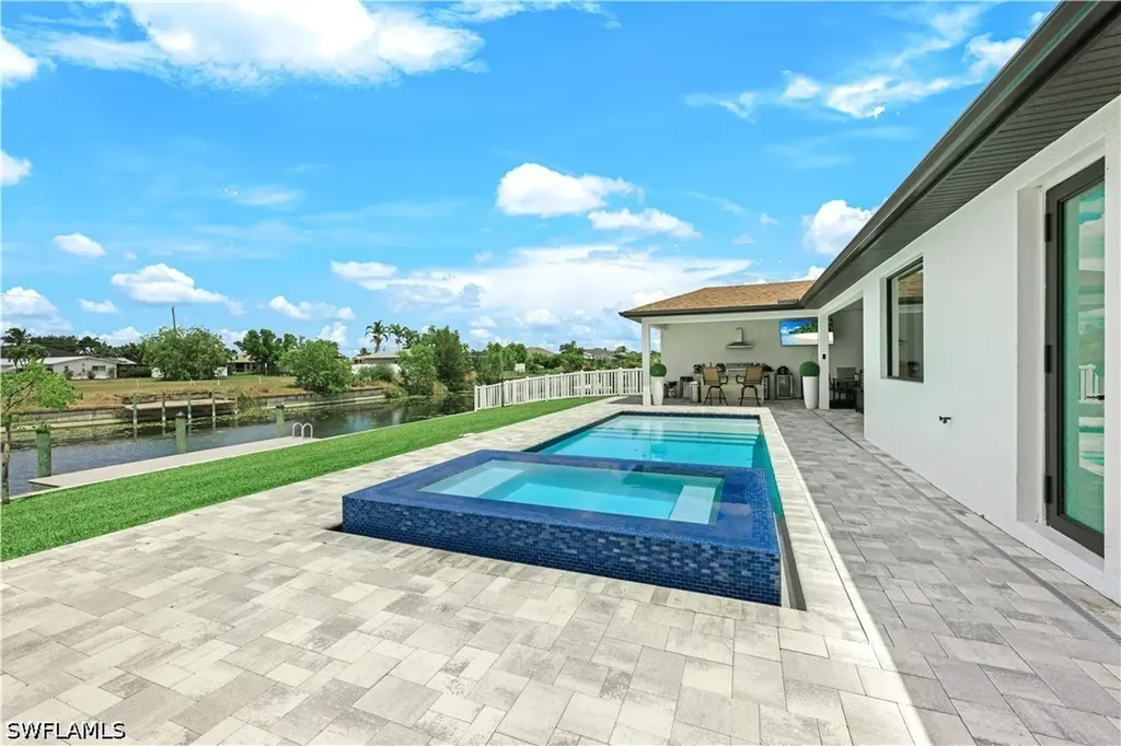 1429 SW 24th Street Cape Coral FL 33991