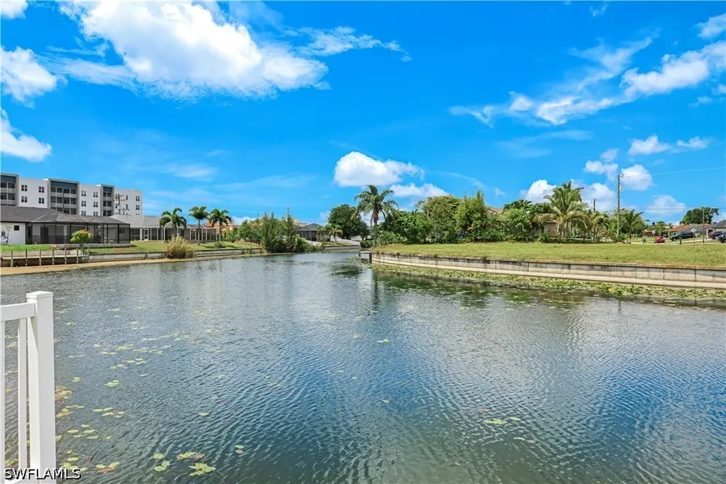 1429 SW 24th Street Cape Coral FL 33991