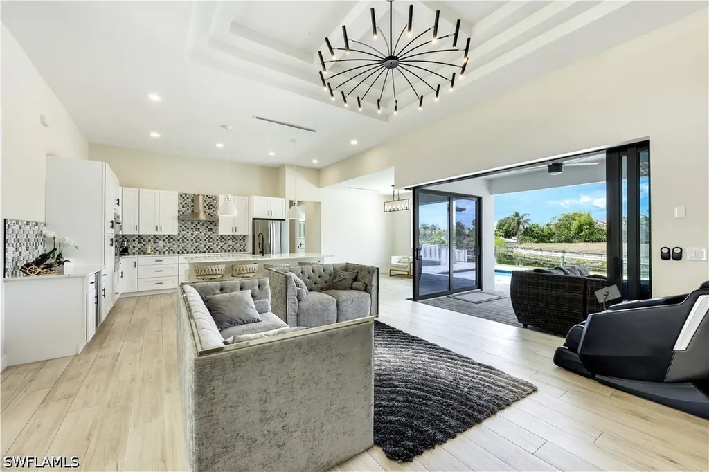 1429 SW 24th Street Cape Coral FL 33991