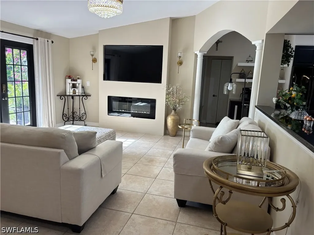 1156 Oakes Boulevard Naples FL 34119