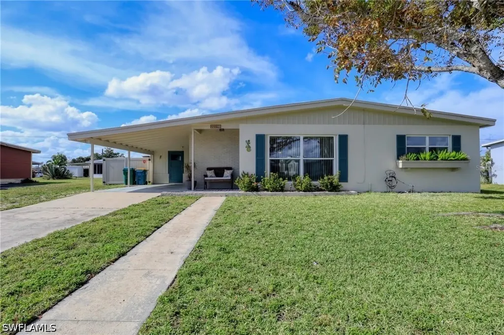 22198 Felton Avenue Port Charlotte FL 33952