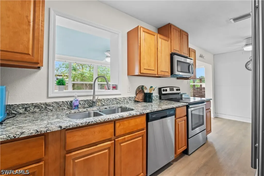 22198 Felton Avenue Port Charlotte FL 33952