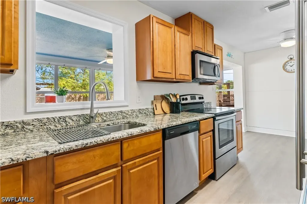 22198 Felton Avenue Port Charlotte FL 33952