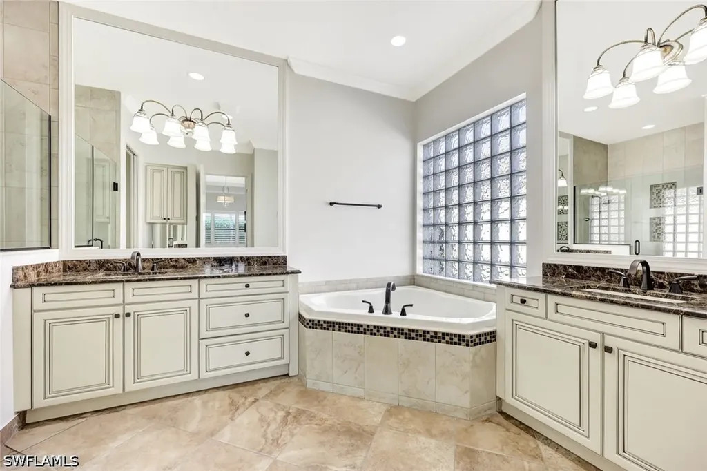 3565 Beaufort Court Naples FL 34119