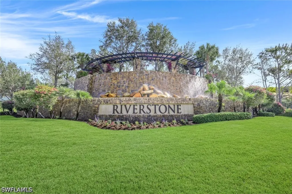 3565 Beaufort Court Naples FL 34119