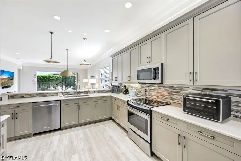 3565 Beaufort Court Naples FL 34119