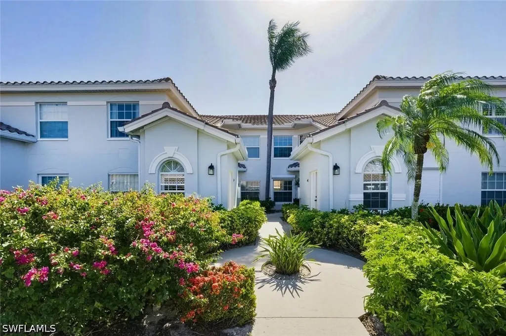 6808 Satinleaf Road S Naples FL 34109