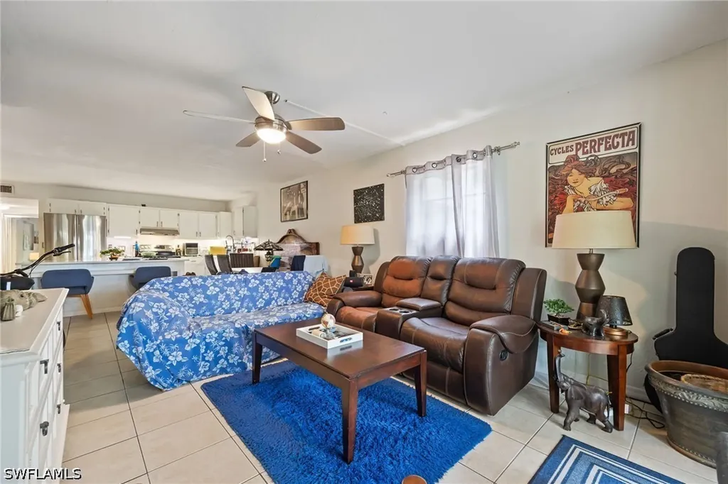 4300 Gulfstream Drive Naples FL 34112