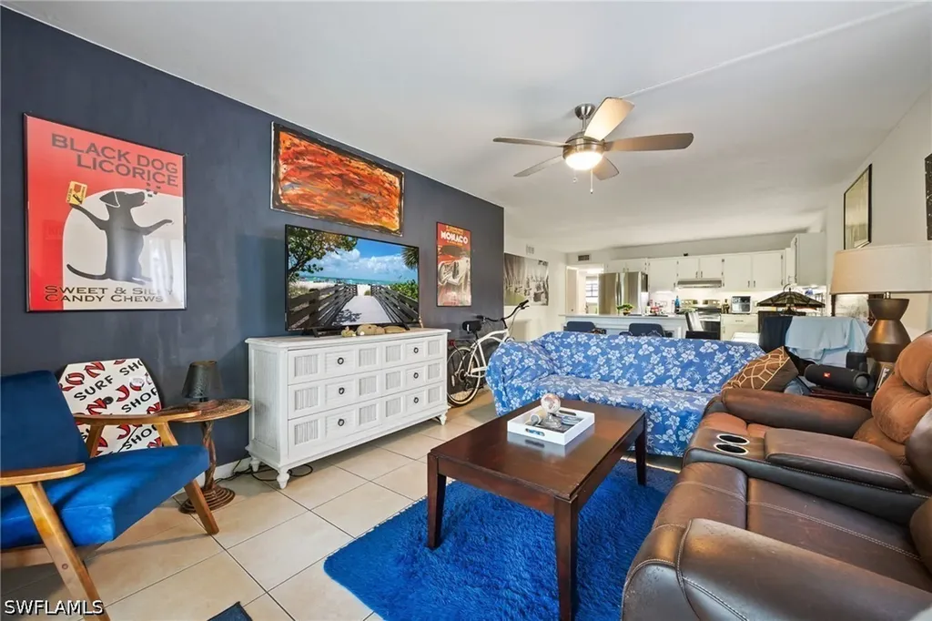 4300 Gulfstream Drive Naples FL 34112