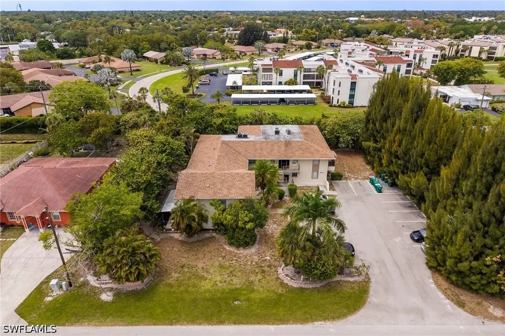 4300 Gulfstream Drive Naples FL 34112