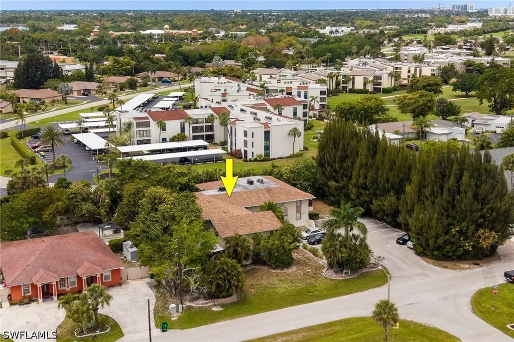 4300 Gulfstream Drive Naples FL 34112