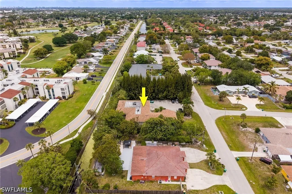 4300 Gulfstream Drive Naples FL 34112
