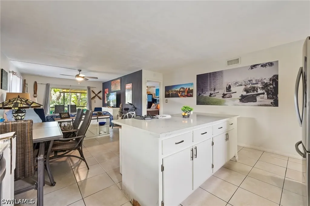 4300 Gulfstream Drive Naples FL 34112