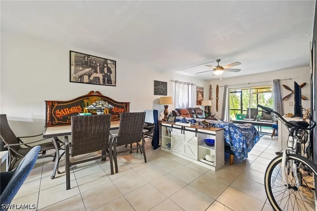 4300 Gulfstream Drive Naples FL 34112