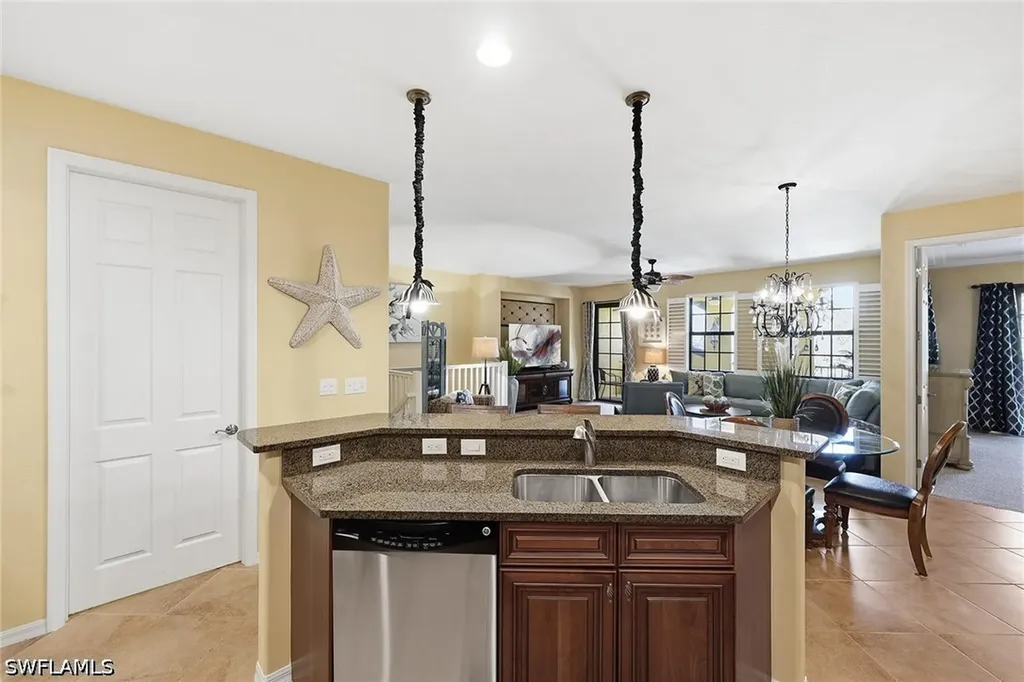 8986 Cambria Circle Naples FL 34113