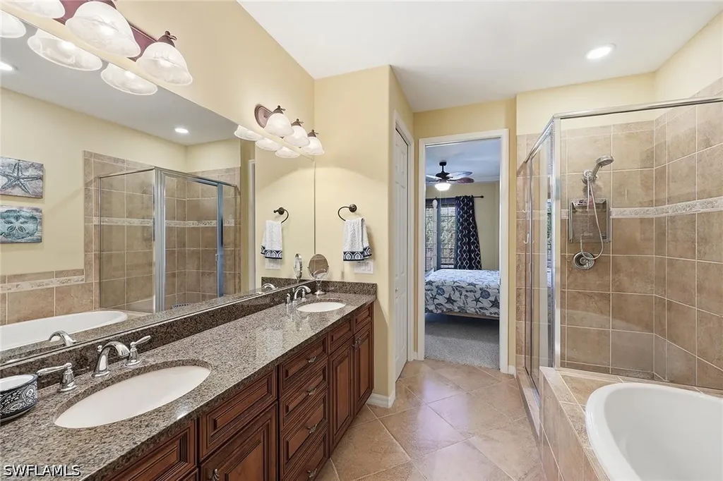 8986 Cambria Circle Naples FL 34113