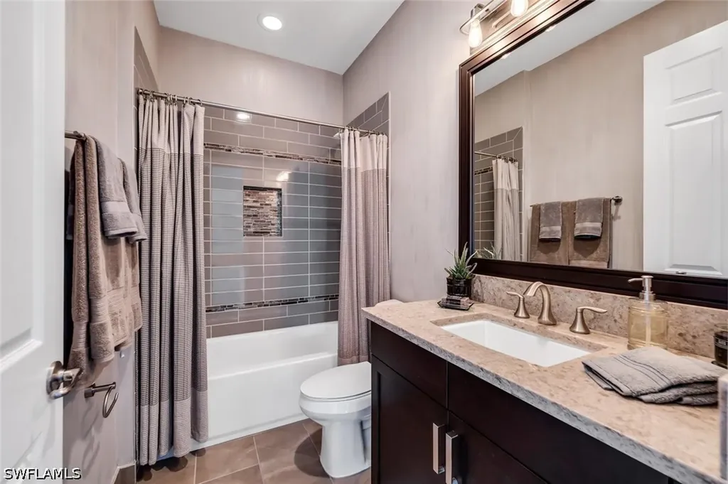 13539 Mandarin Circle Naples FL 34109