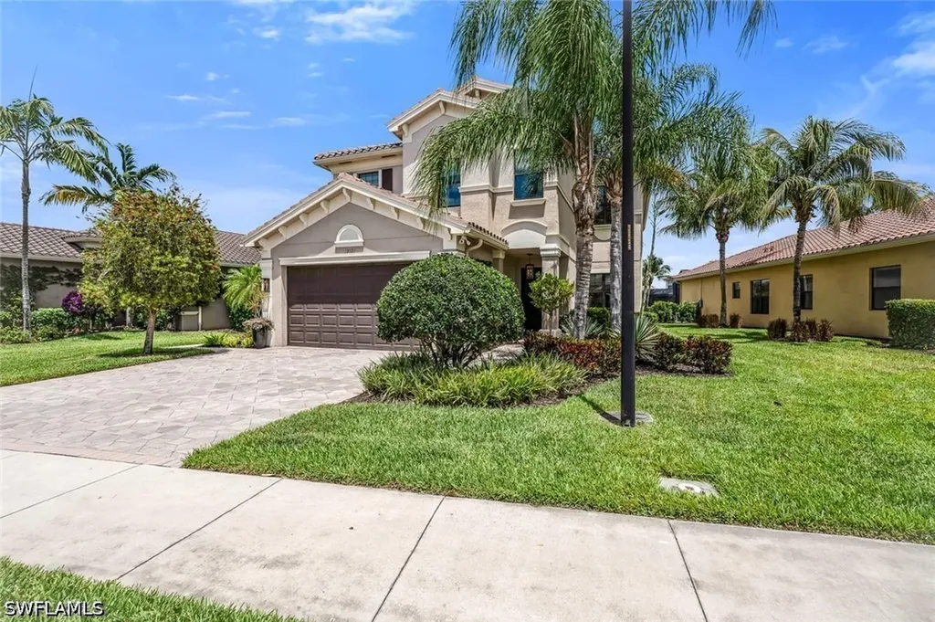 13539 Mandarin Circle Naples FL 34109