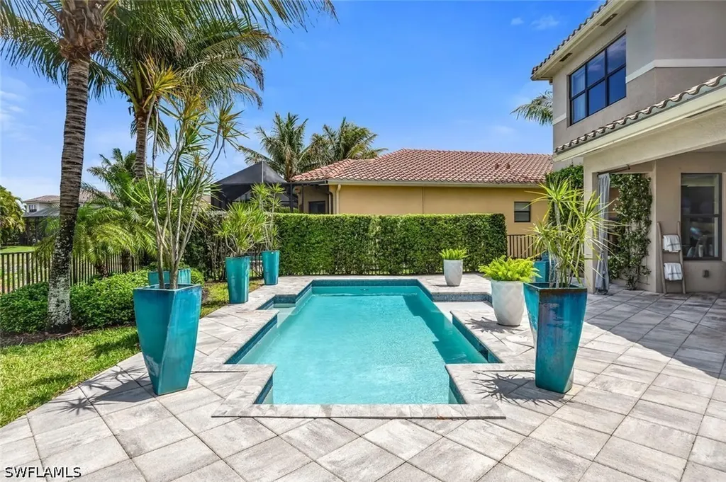 13539 Mandarin Circle Naples FL 34109