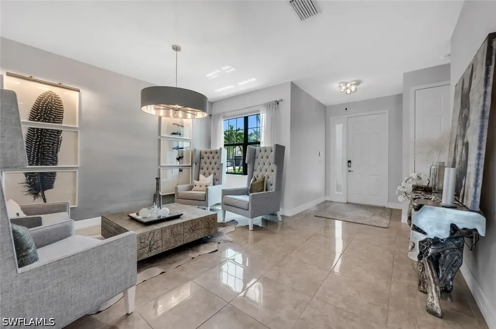 13539 Mandarin Circle Naples FL 34109