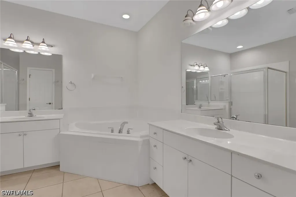 7844 Clemson Street Naples FL 34104