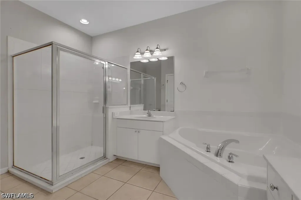 7844 Clemson Street Naples FL 34104