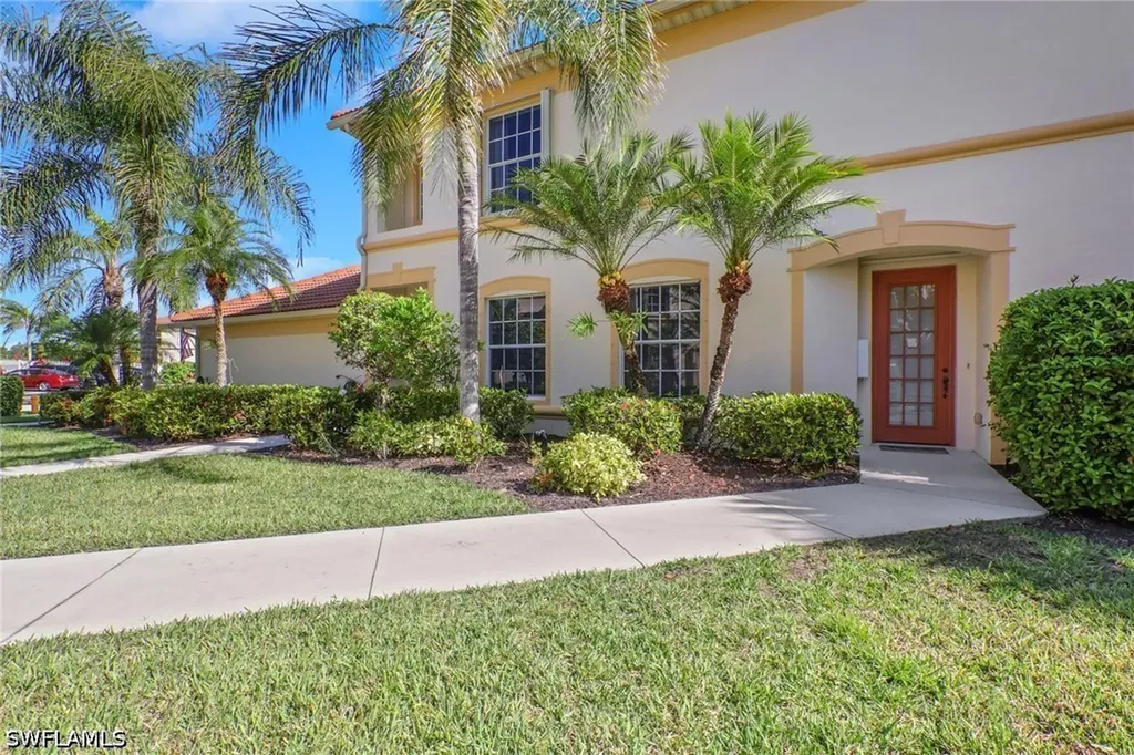 7844 Clemson Street Naples FL 34104