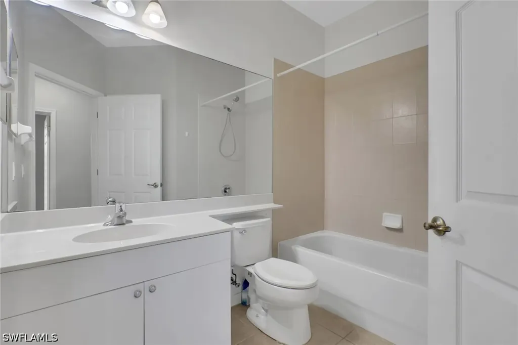 7844 Clemson Street Naples FL 34104