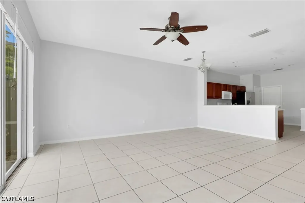 937 Hampton Circle Naples FL 34105