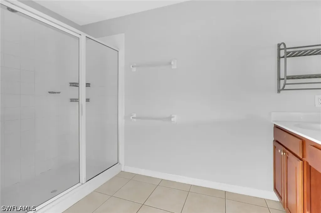937 Hampton Circle Naples FL 34105